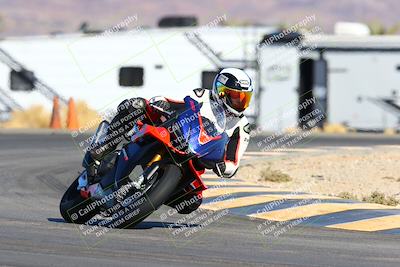 media/Jan-08-2022-SoCal Trackdays (Sat) [[1ec2777125]]/Turn 16 Set 2 (1115am)/